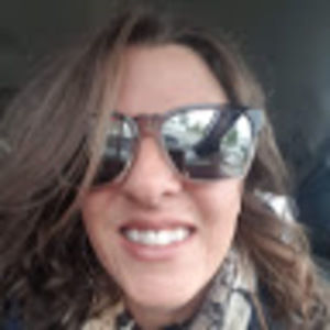 Meet your Posher, Corinne